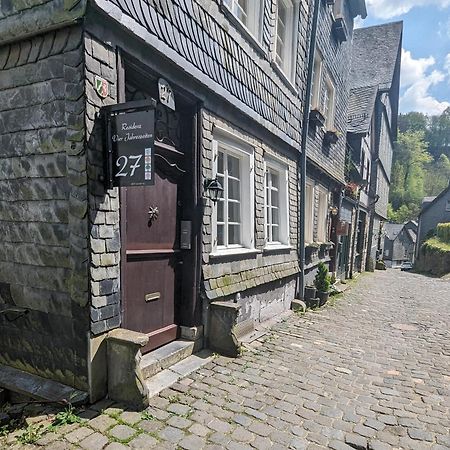 Residenz Vier Jahreszeiten Моншау Екстериор снимка